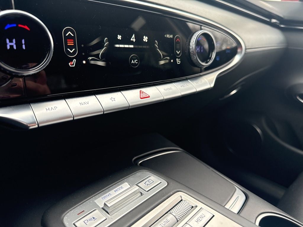 2025 Genesis GV70 2.5T