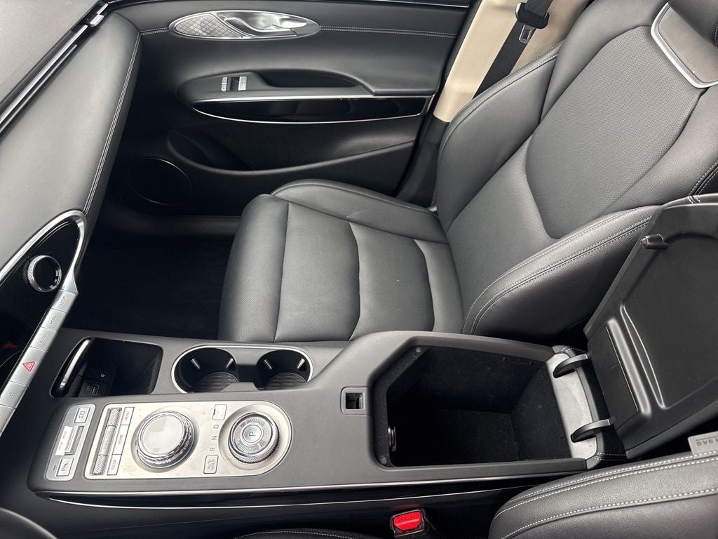 2025 Genesis GV70 2.5T