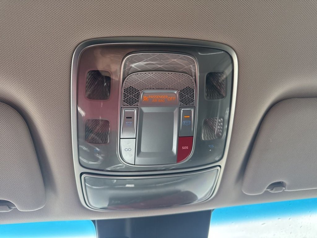 2025 Genesis GV70 2.5T