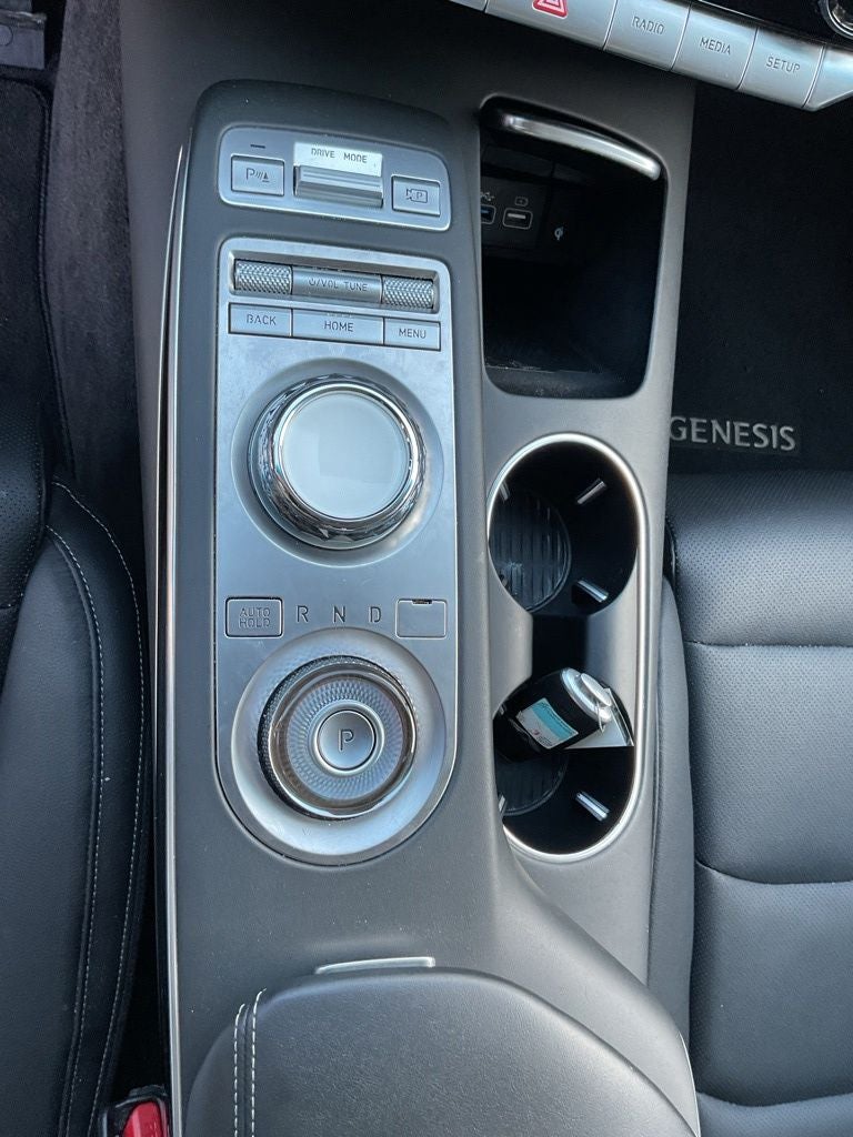 2025 Genesis GV70 2.5T