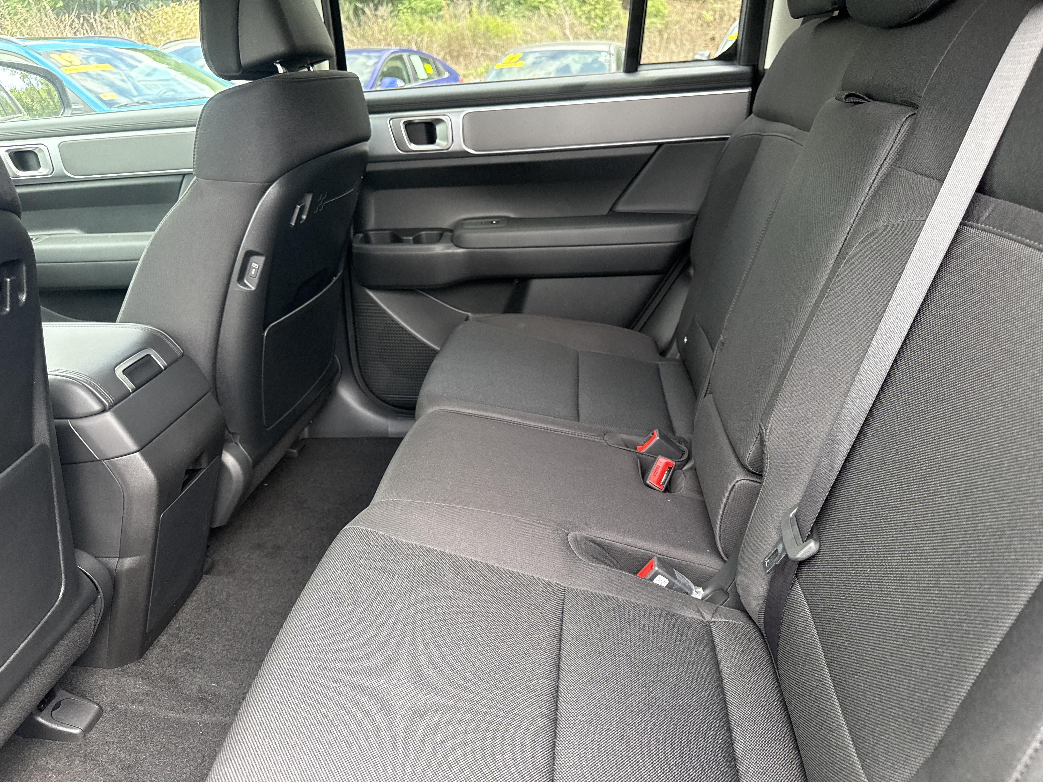 2026 Hyundai SANTA FE HYBRID SE