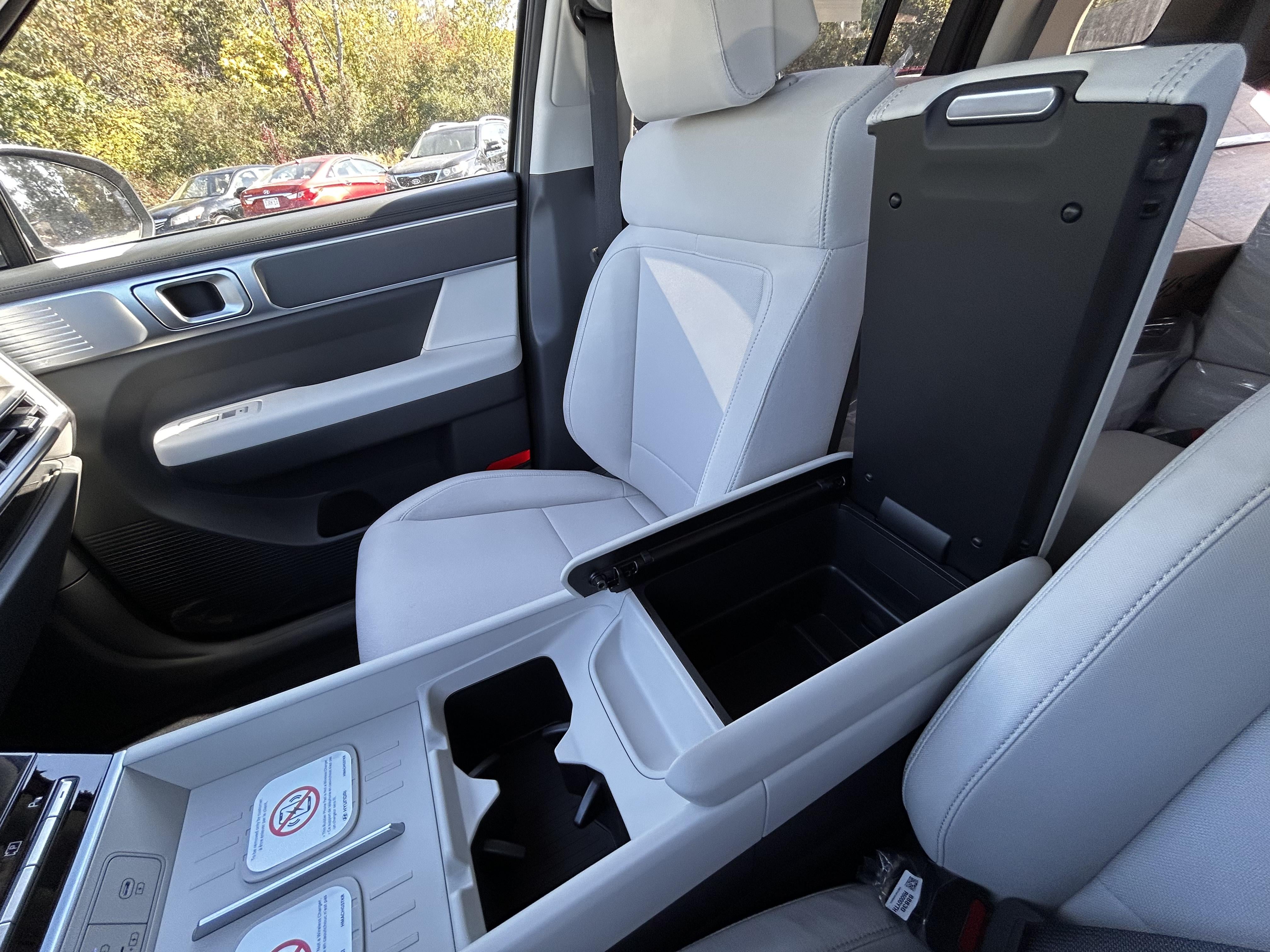 2026 Hyundai SANTA FE SE