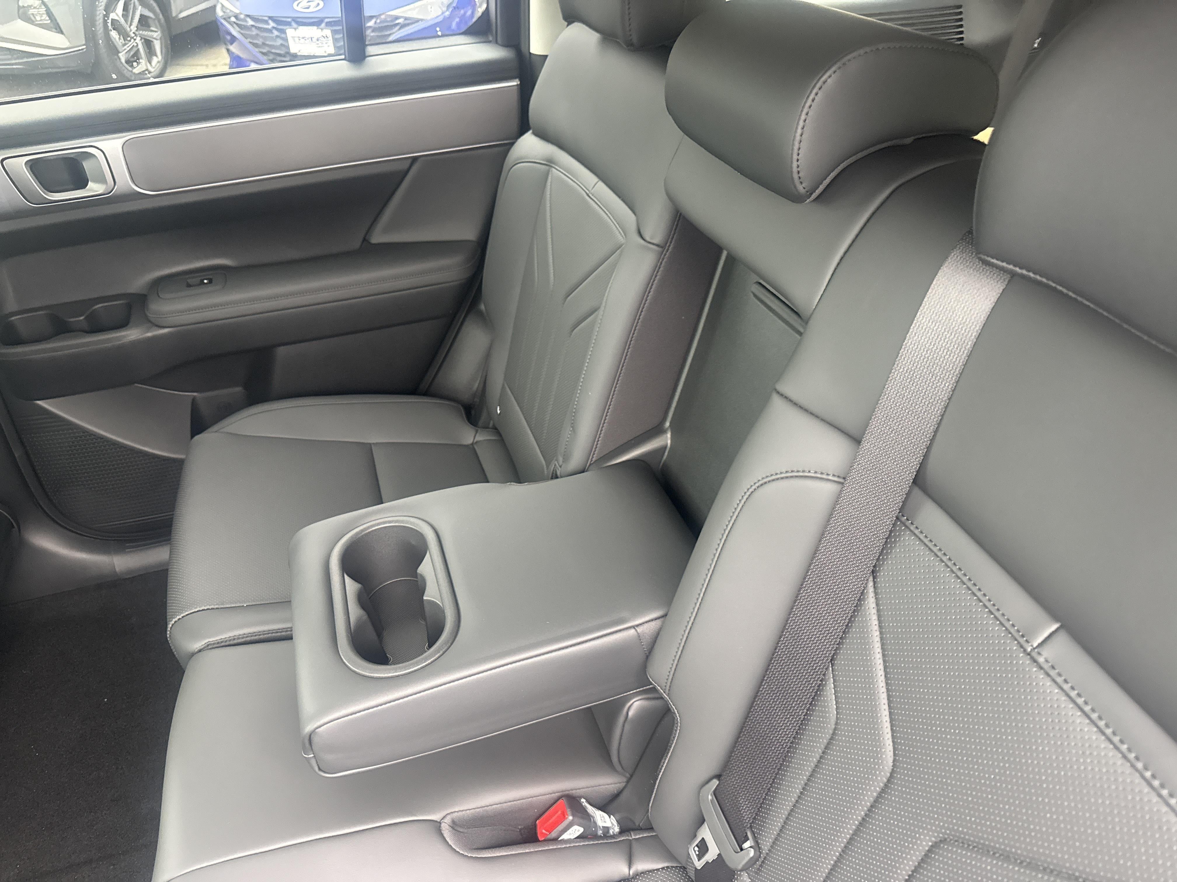 2027 Hyundai SANTA FE HYBRID SEL
