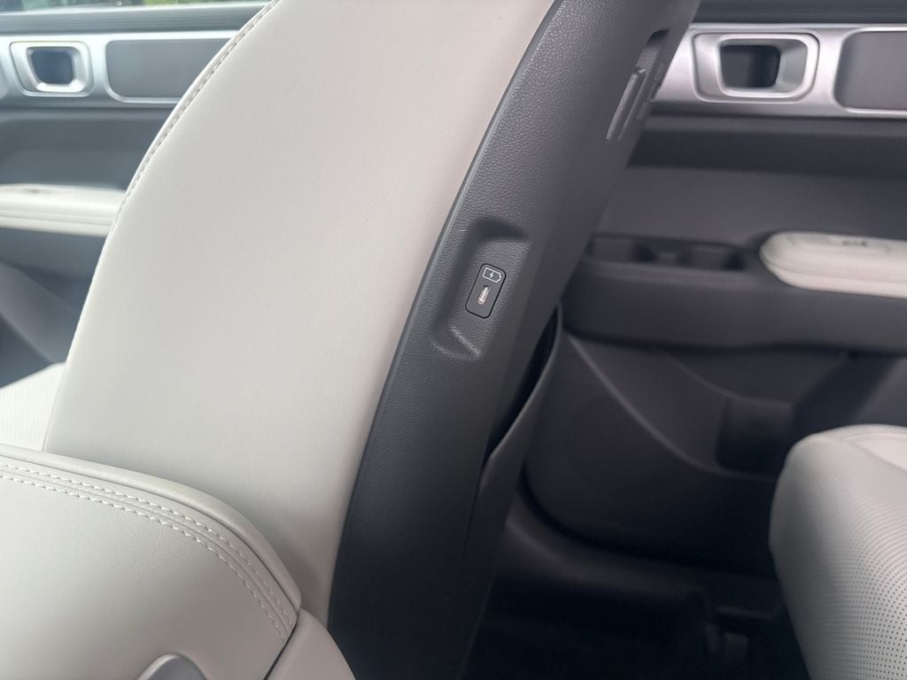 2027 Hyundai SANTA FE SEL