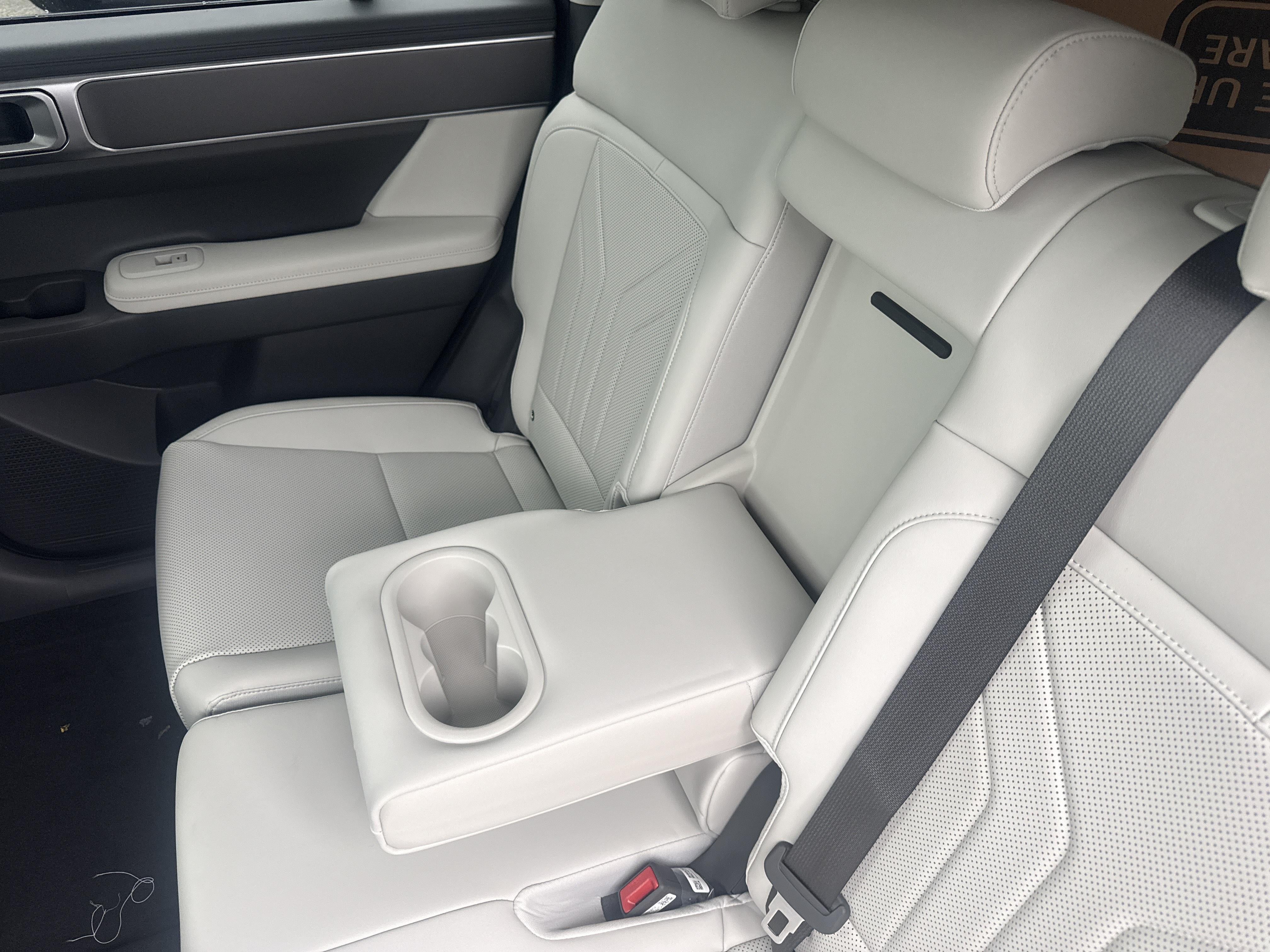 2027 Hyundai SANTA FE SEL