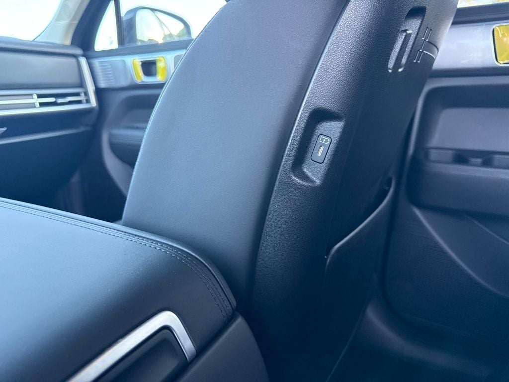 2027 Hyundai SANTA FE SEL
