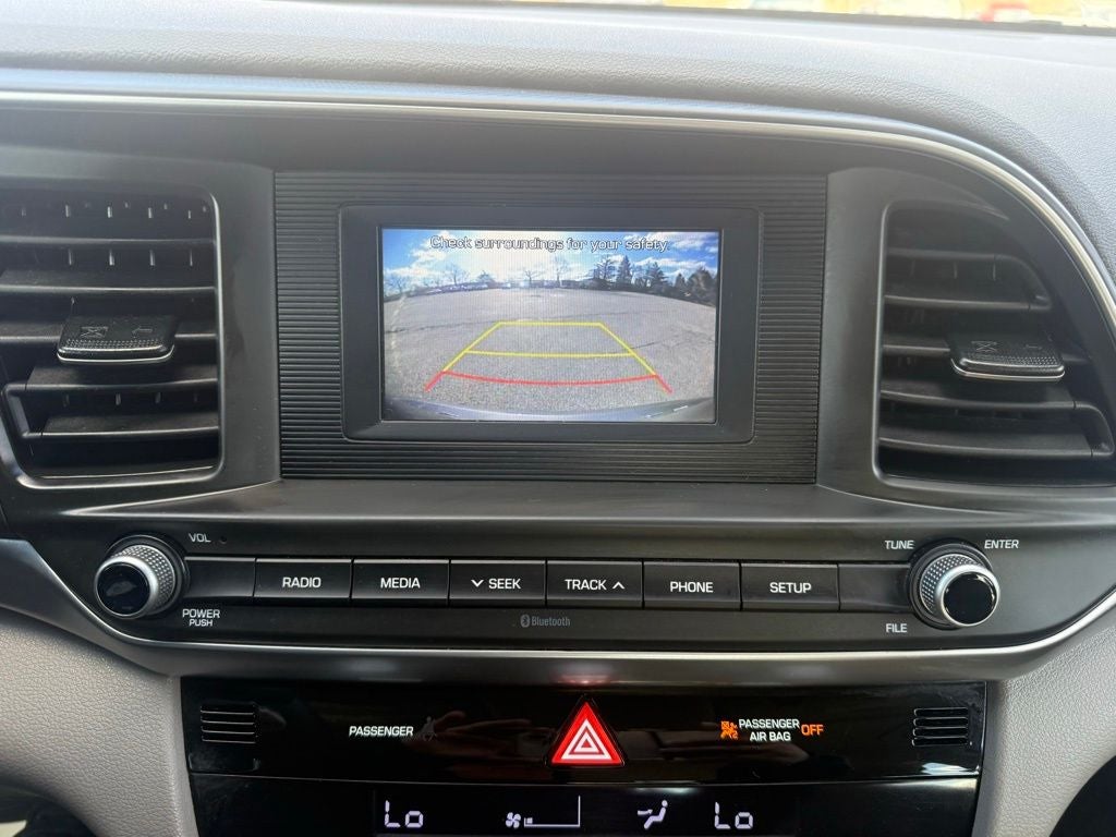 2020 Hyundai ELANTRA SE