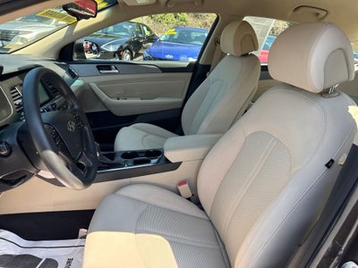 2015 Hyundai SONATA SE