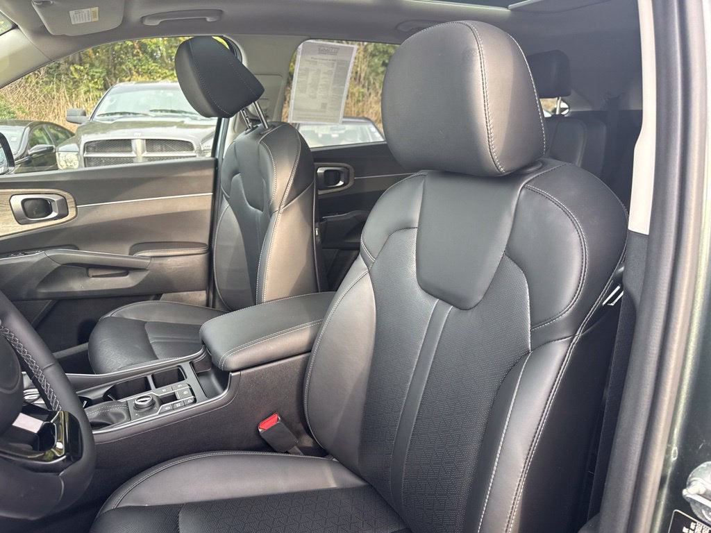 2023 Kia Sorento X-Line EX