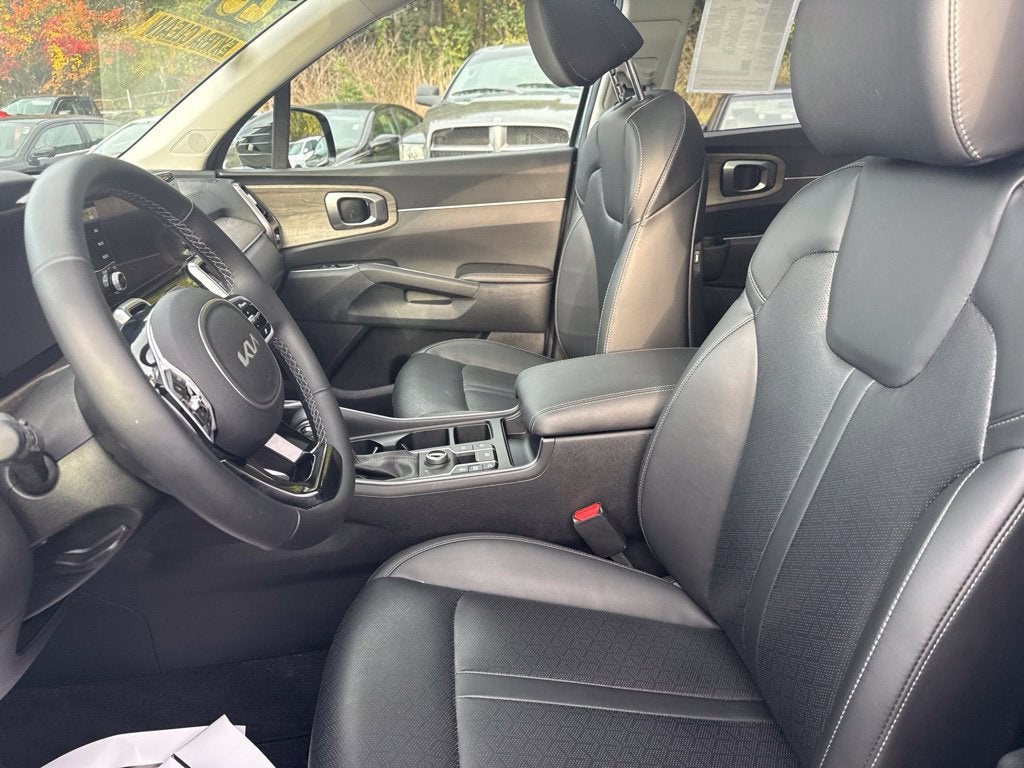 2023 Kia Sorento X-Line EX