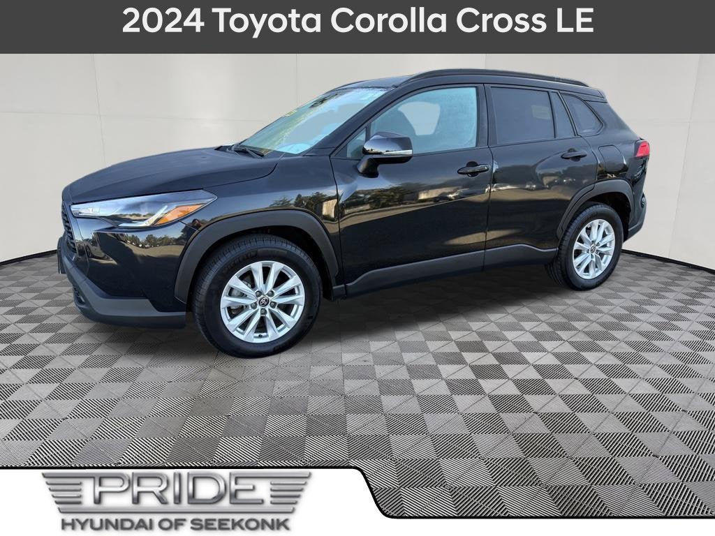 2024 Toyota Corolla Cross LE