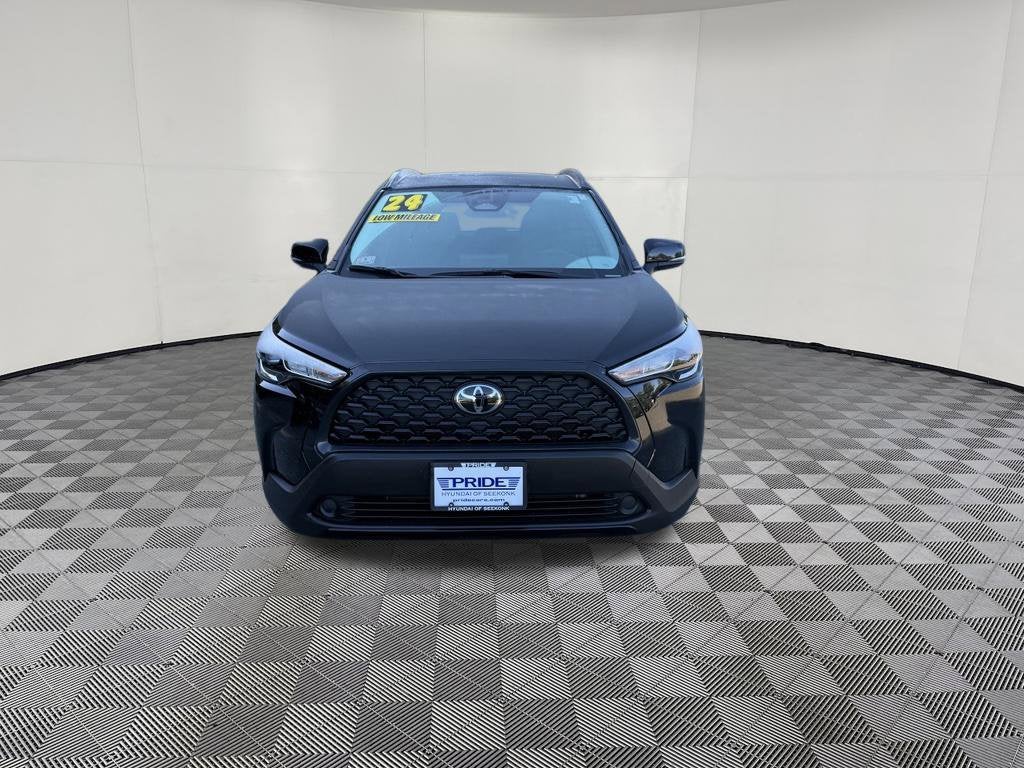 2024 Toyota Corolla Cross LE