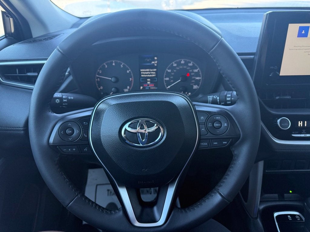 2024 Toyota Corolla Cross LE