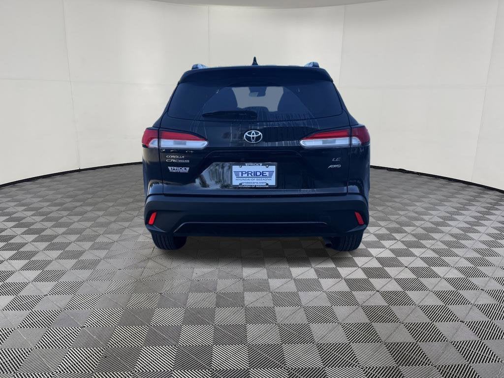 2024 Toyota Corolla Cross LE