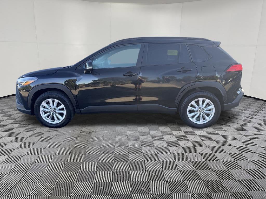 2024 Toyota Corolla Cross LE