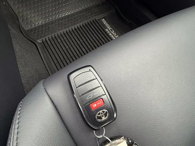 2024 Toyota Corolla Cross Hybrid XSE