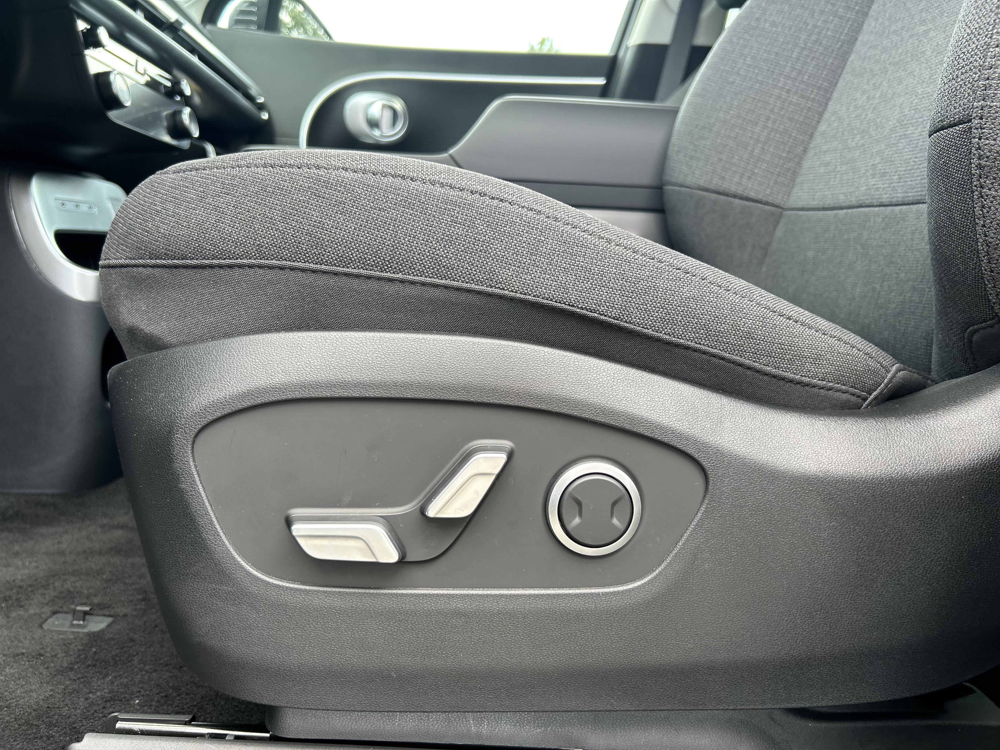 2026 Hyundai IONIQ 9 S