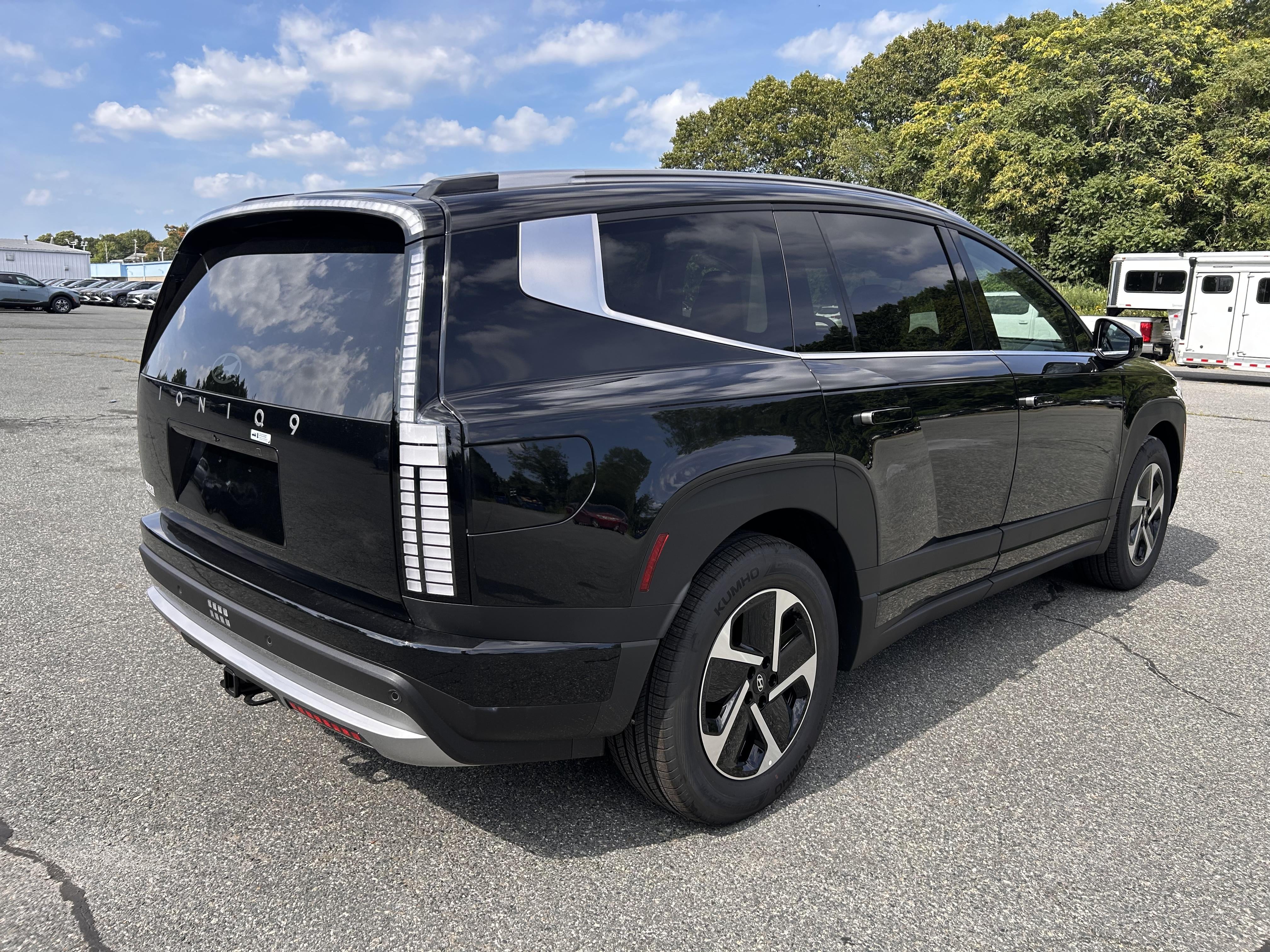 2026 Hyundai IONIQ 9 S