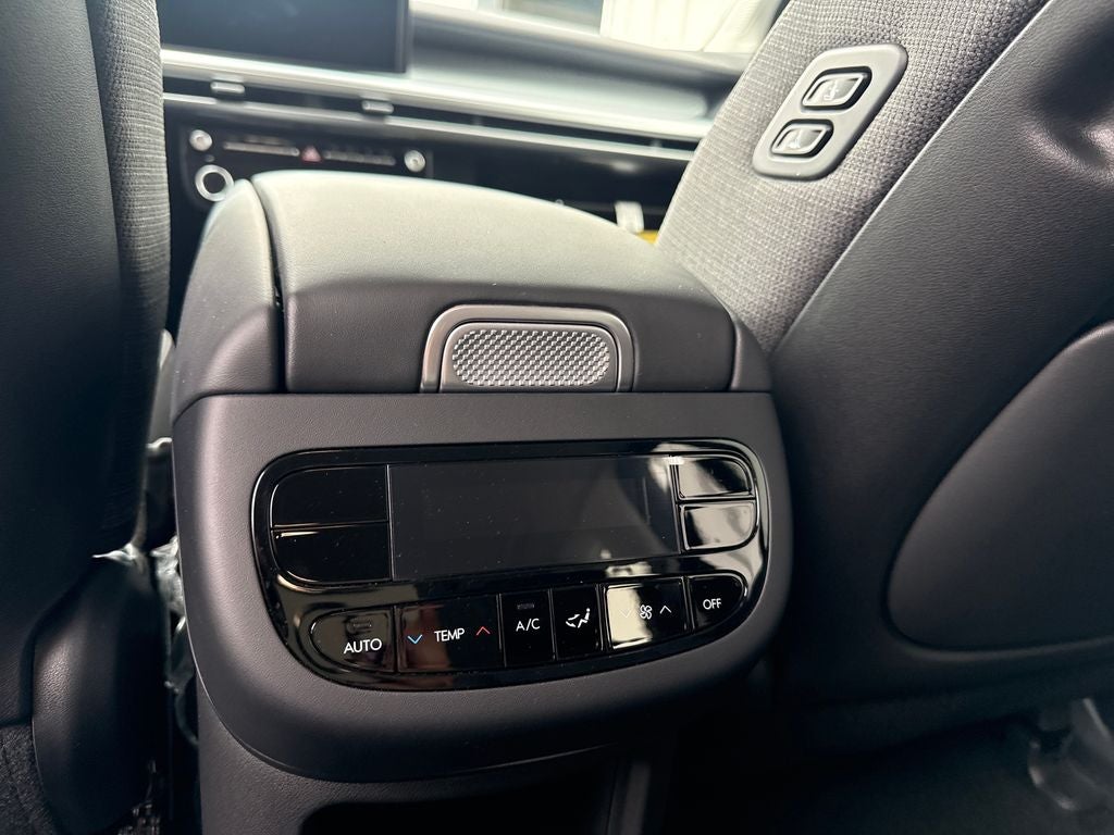 2026 Hyundai IONIQ 9 SE - Photo 28