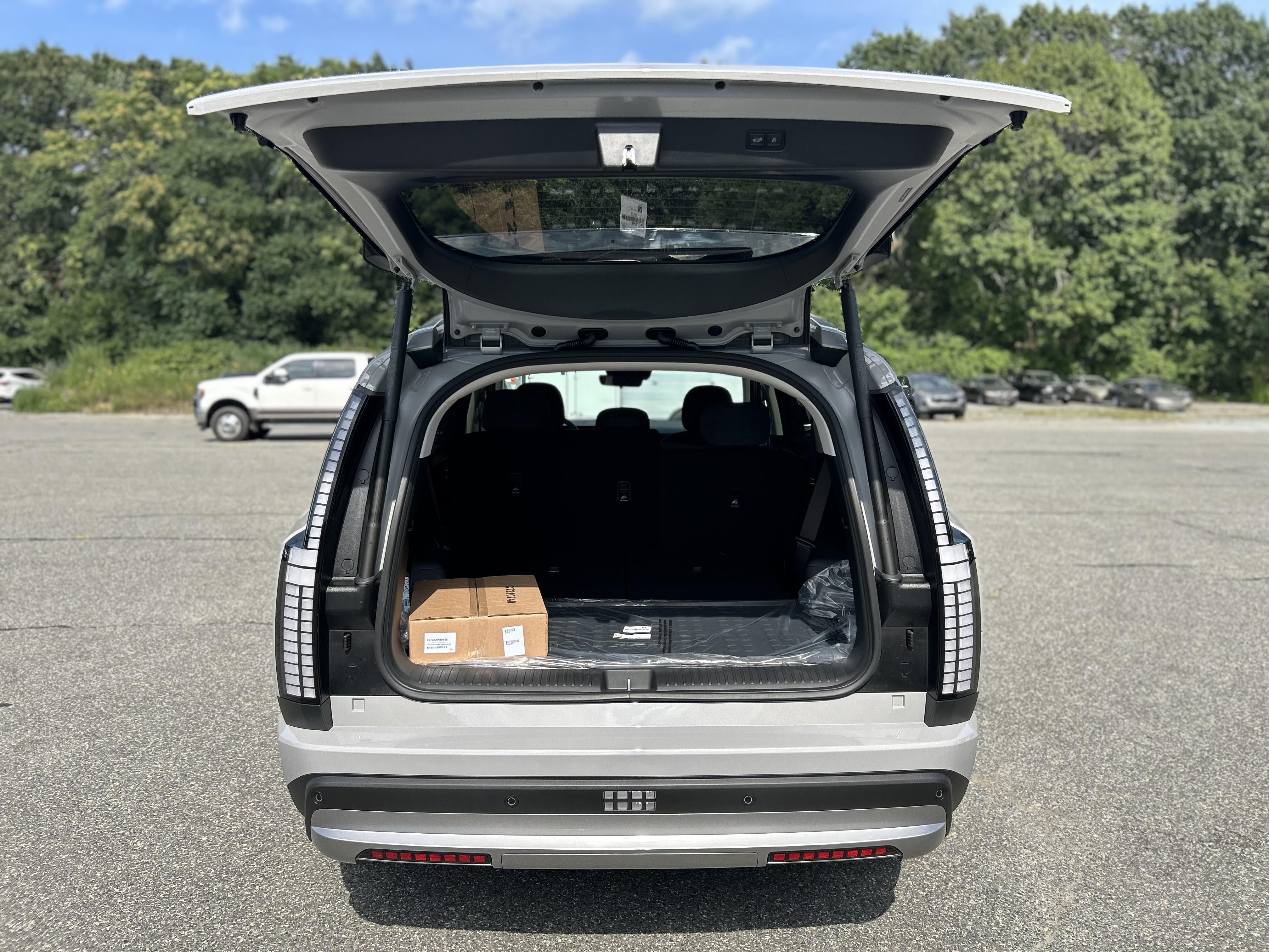 2026 Hyundai IONIQ 9 SE