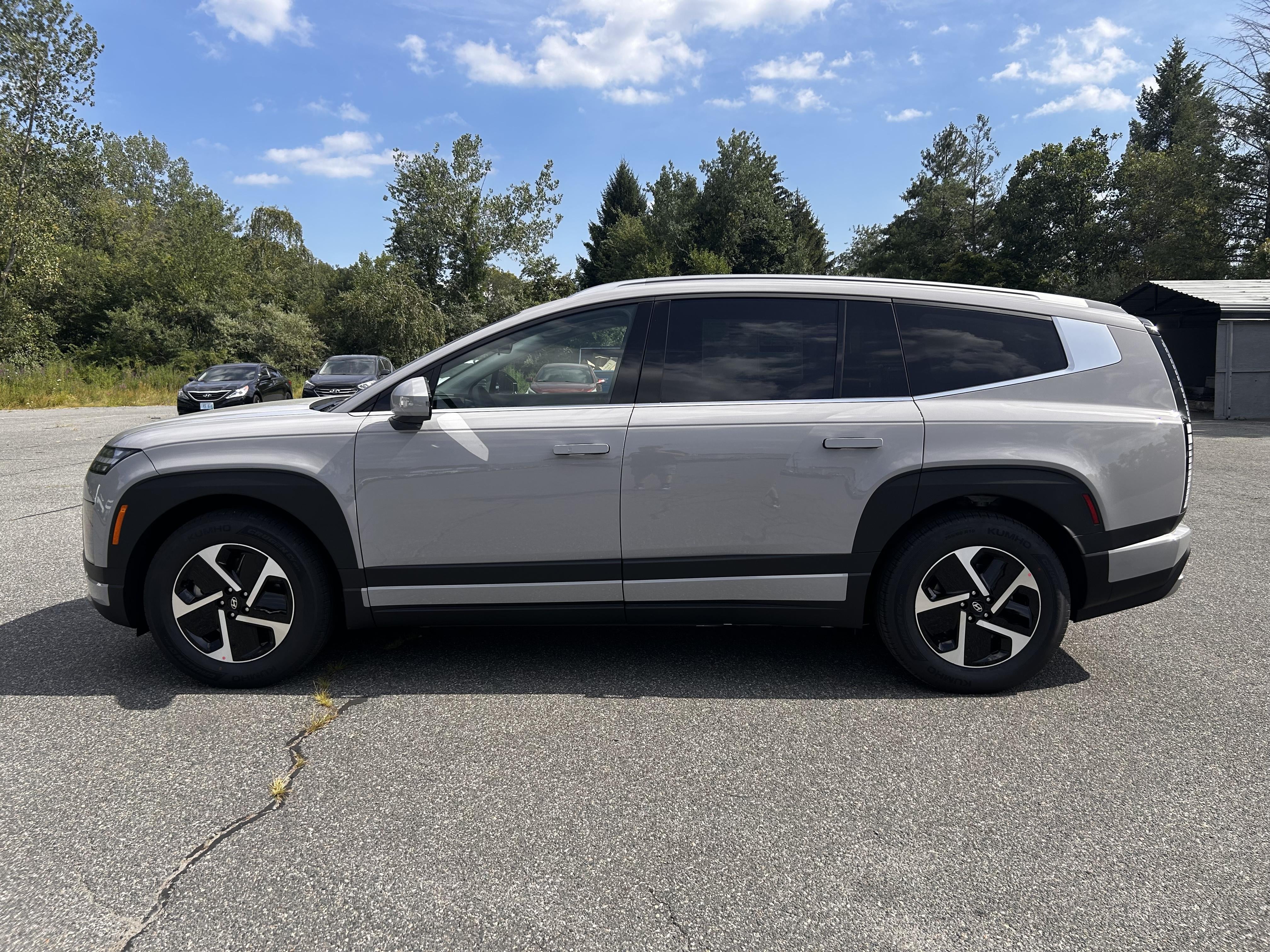 2026 Hyundai IONIQ 9 SE