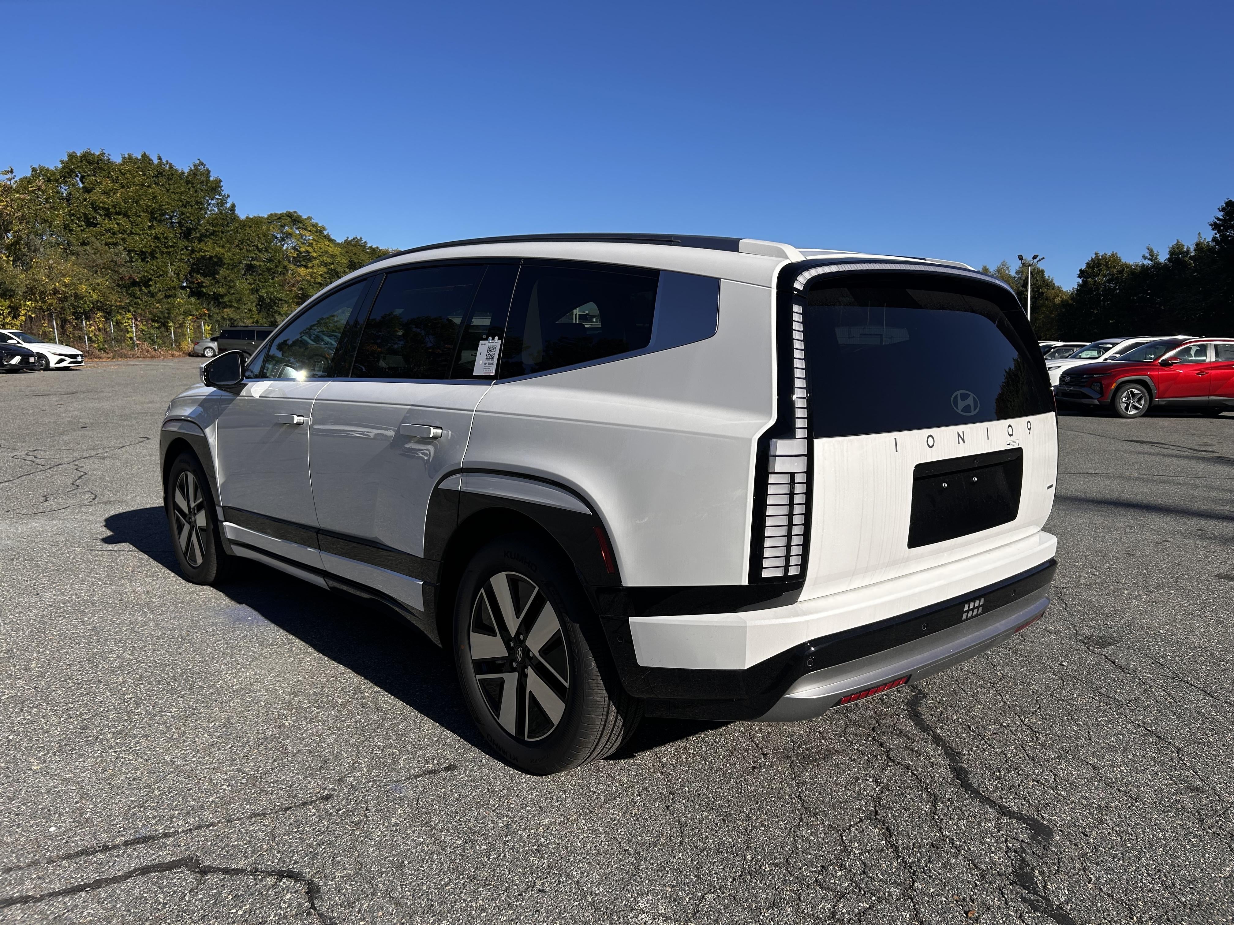 2026 Hyundai IONIQ 9 SEL