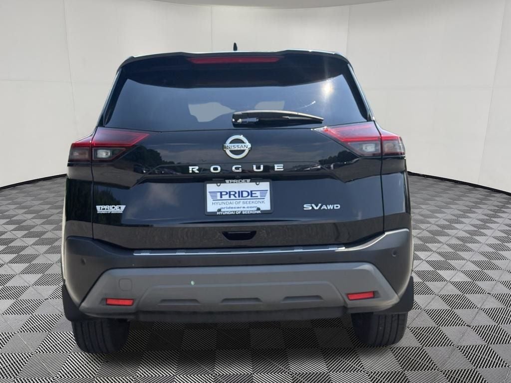 2021 Nissan Rogue SV