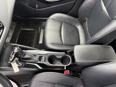 2020 Toyota Corolla XLE