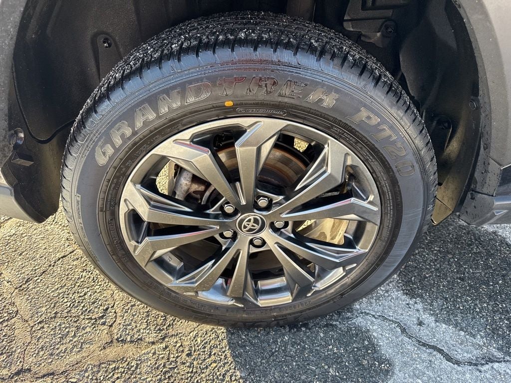 2024 Toyota RAV4 Hybrid XLE Premium