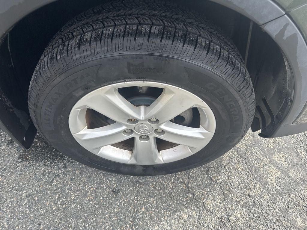 2013 Toyota RAV4 XLE
