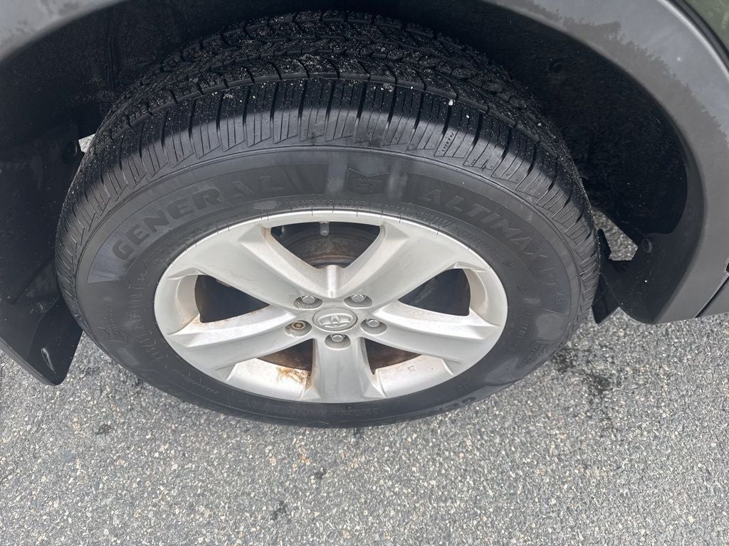 2013 Toyota RAV4 XLE