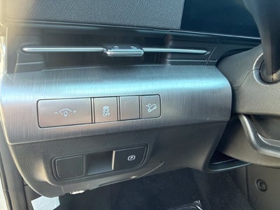 2027 Hyundai KONA SE