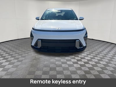 2027 Hyundai KONA SE