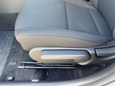 2027 Hyundai KONA SE