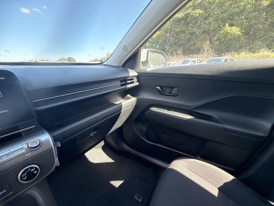 2027 Hyundai KONA SE