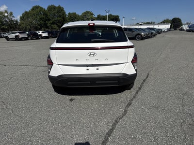 2027 Hyundai KONA SE