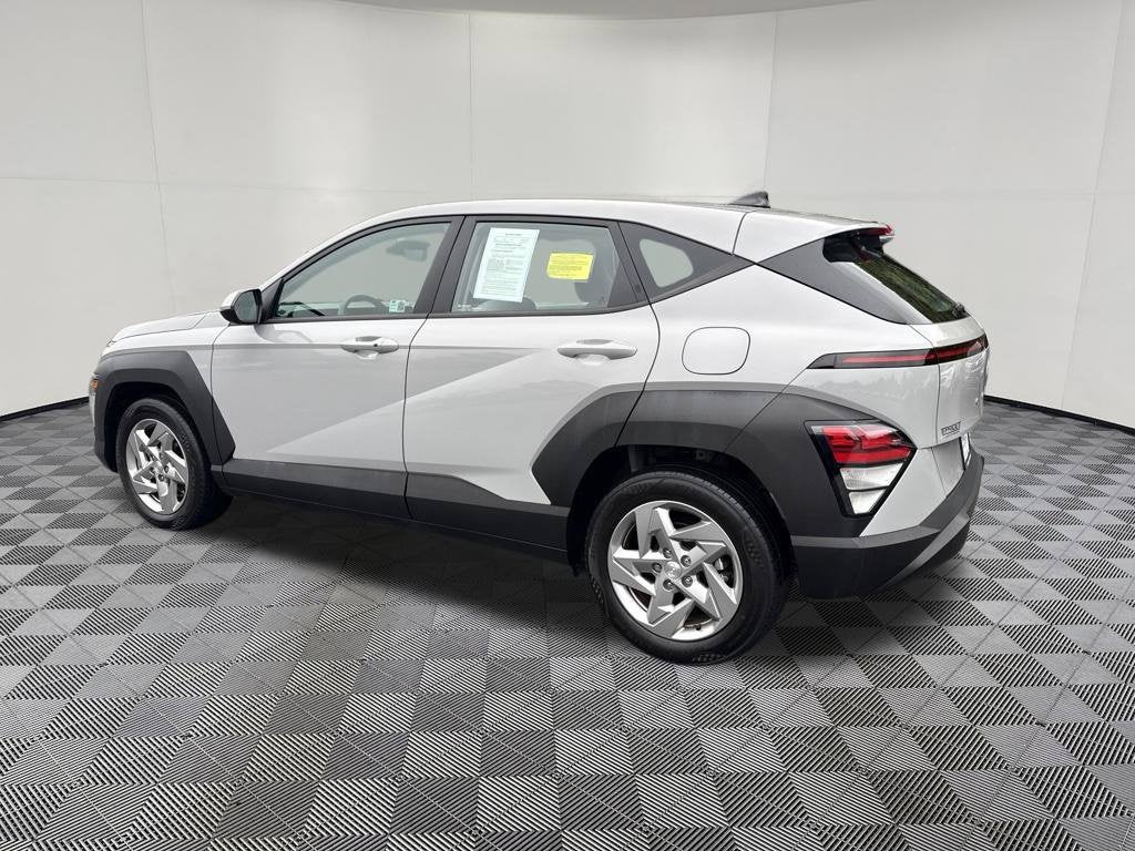2024 Hyundai KONA SE