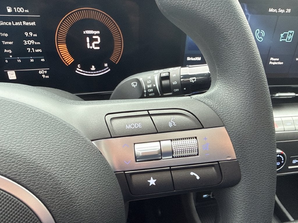 2027 Hyundai KONA SE