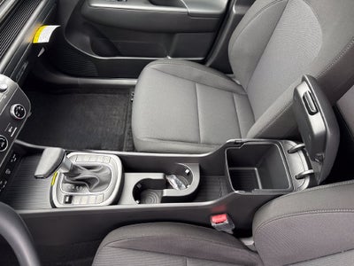 2027 Hyundai KONA SE