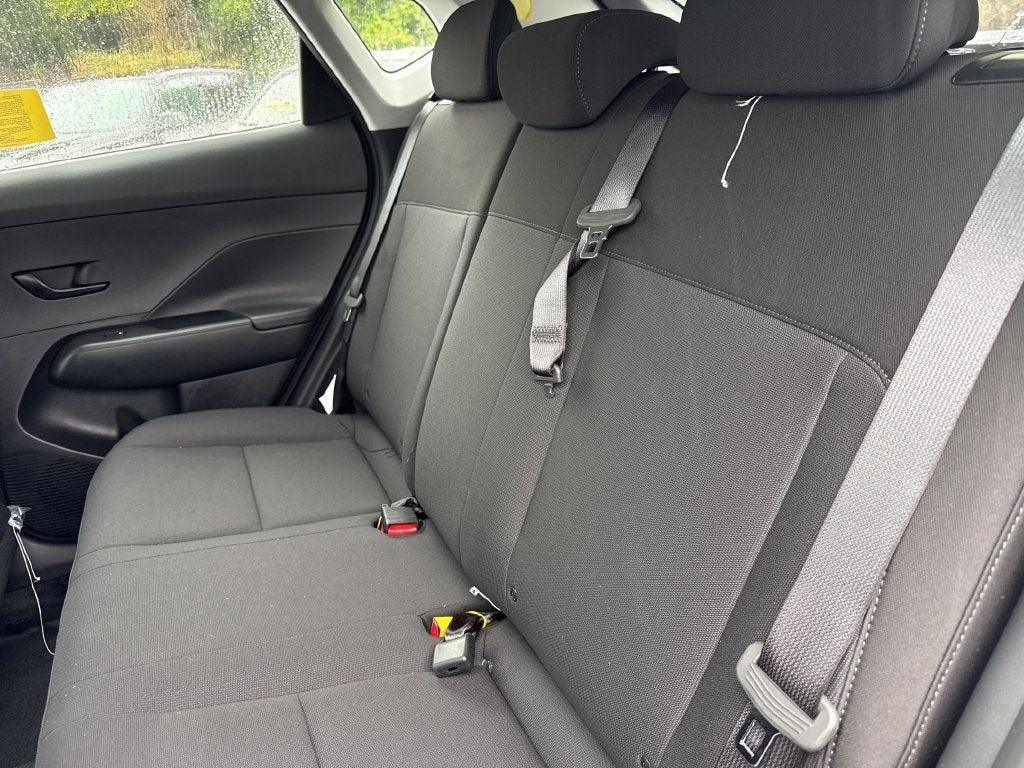 2027 Hyundai KONA SE