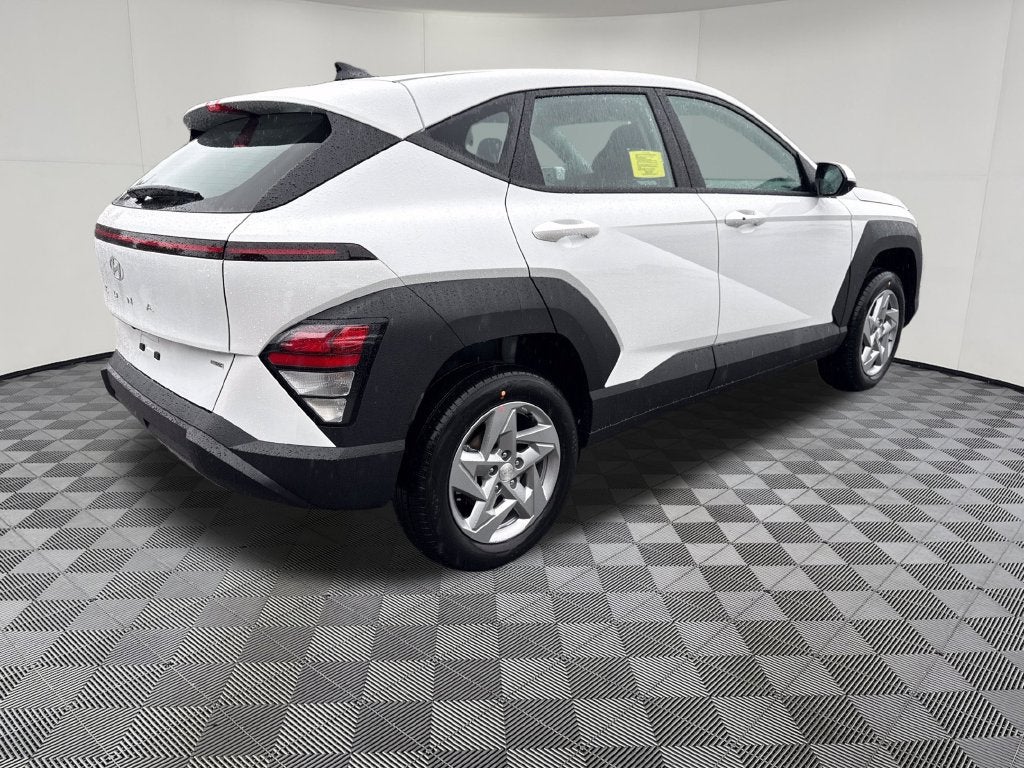 2027 Hyundai KONA SE