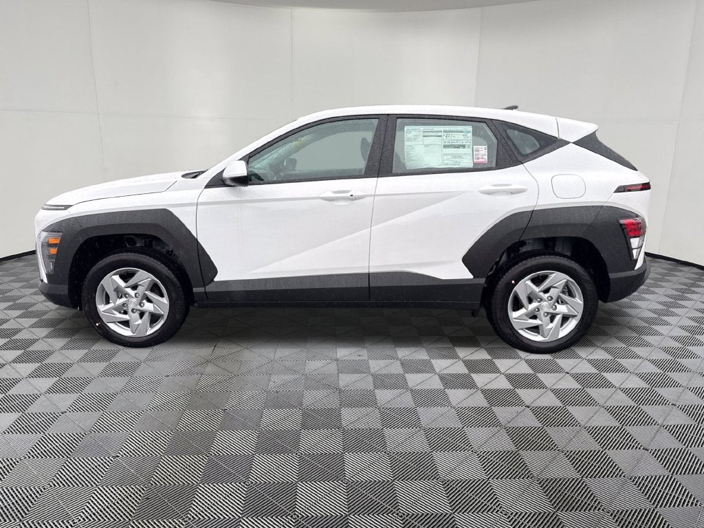 2027 Hyundai KONA SE