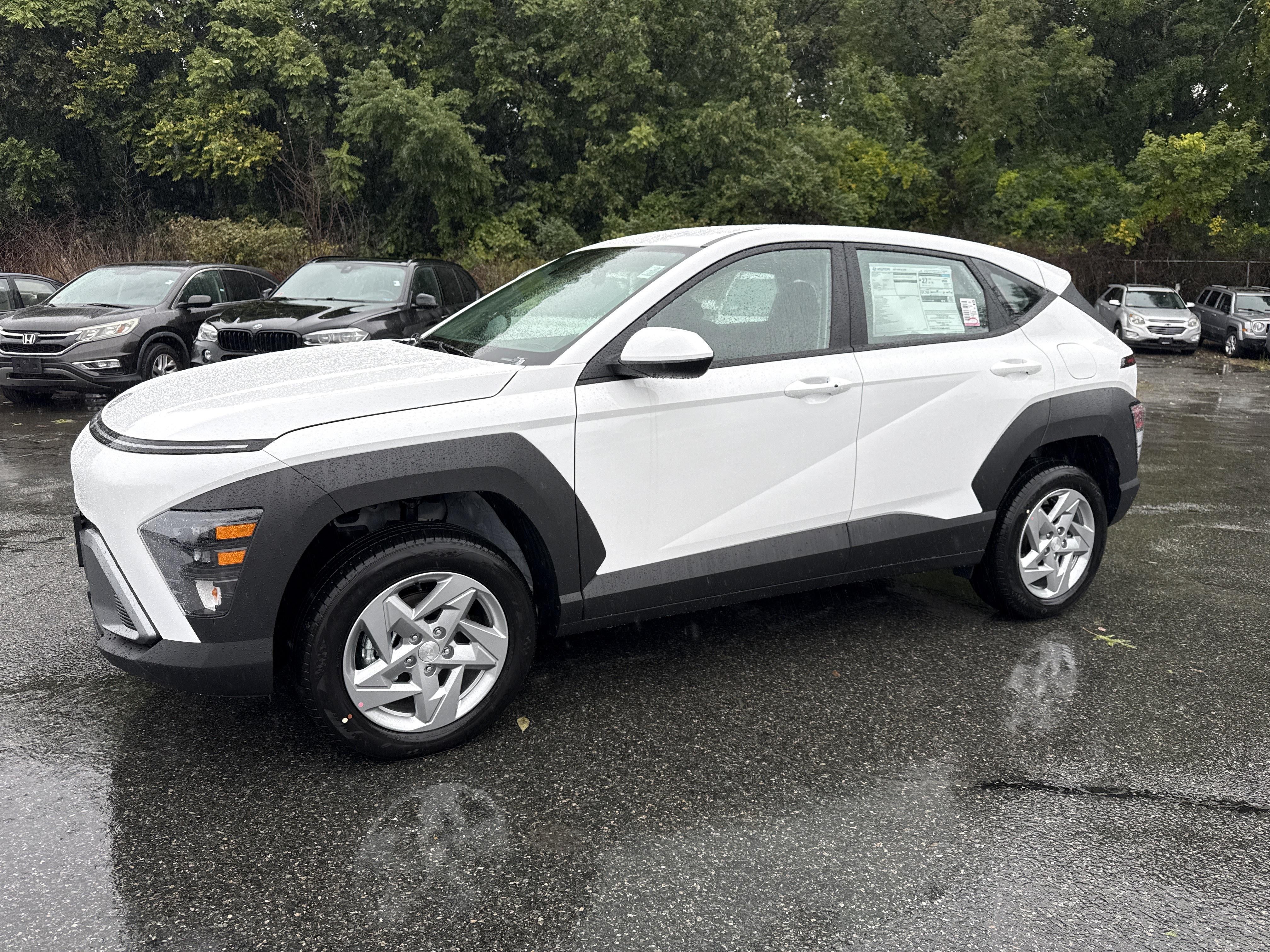 2027 Hyundai KONA SE