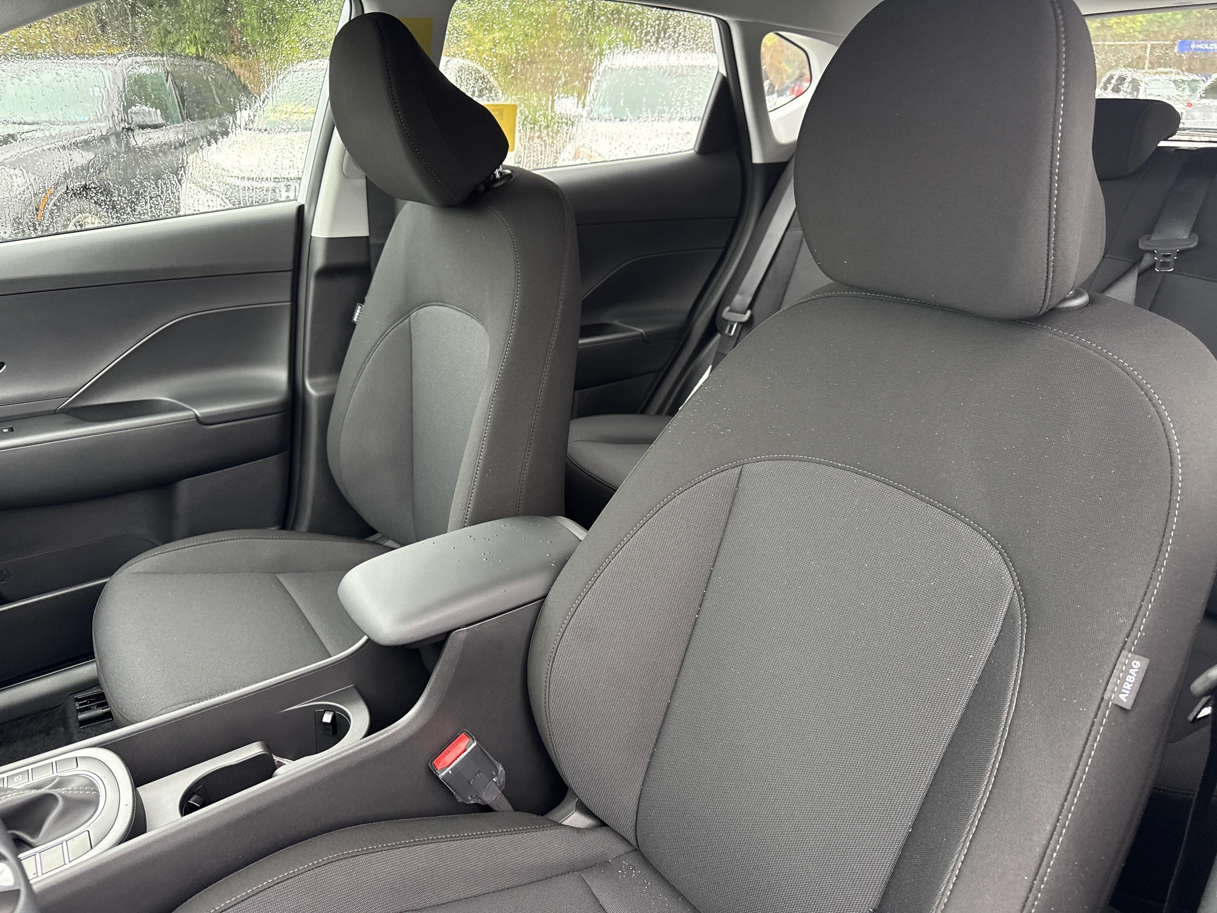 2027 Hyundai KONA SE