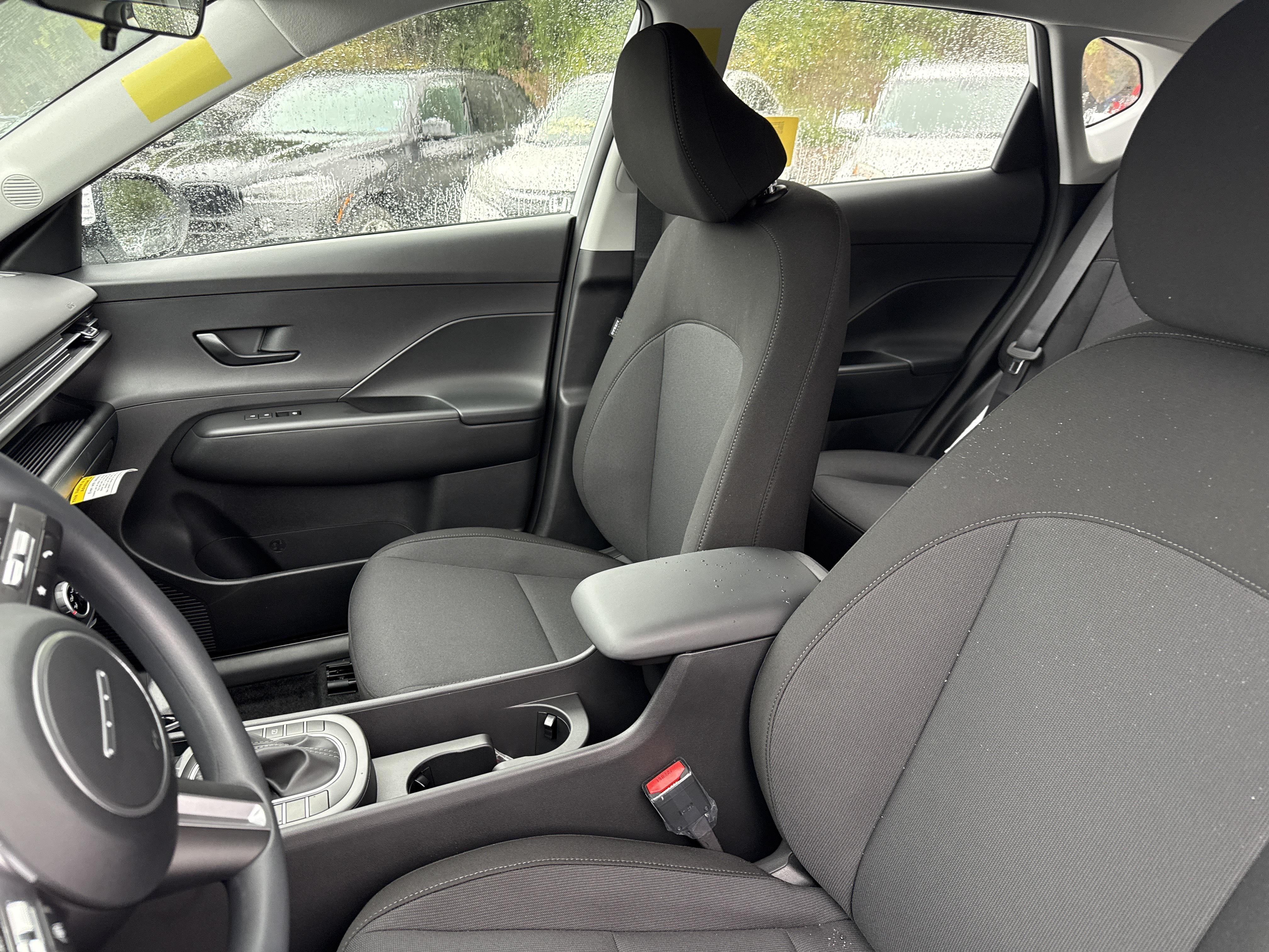 2027 Hyundai KONA SE