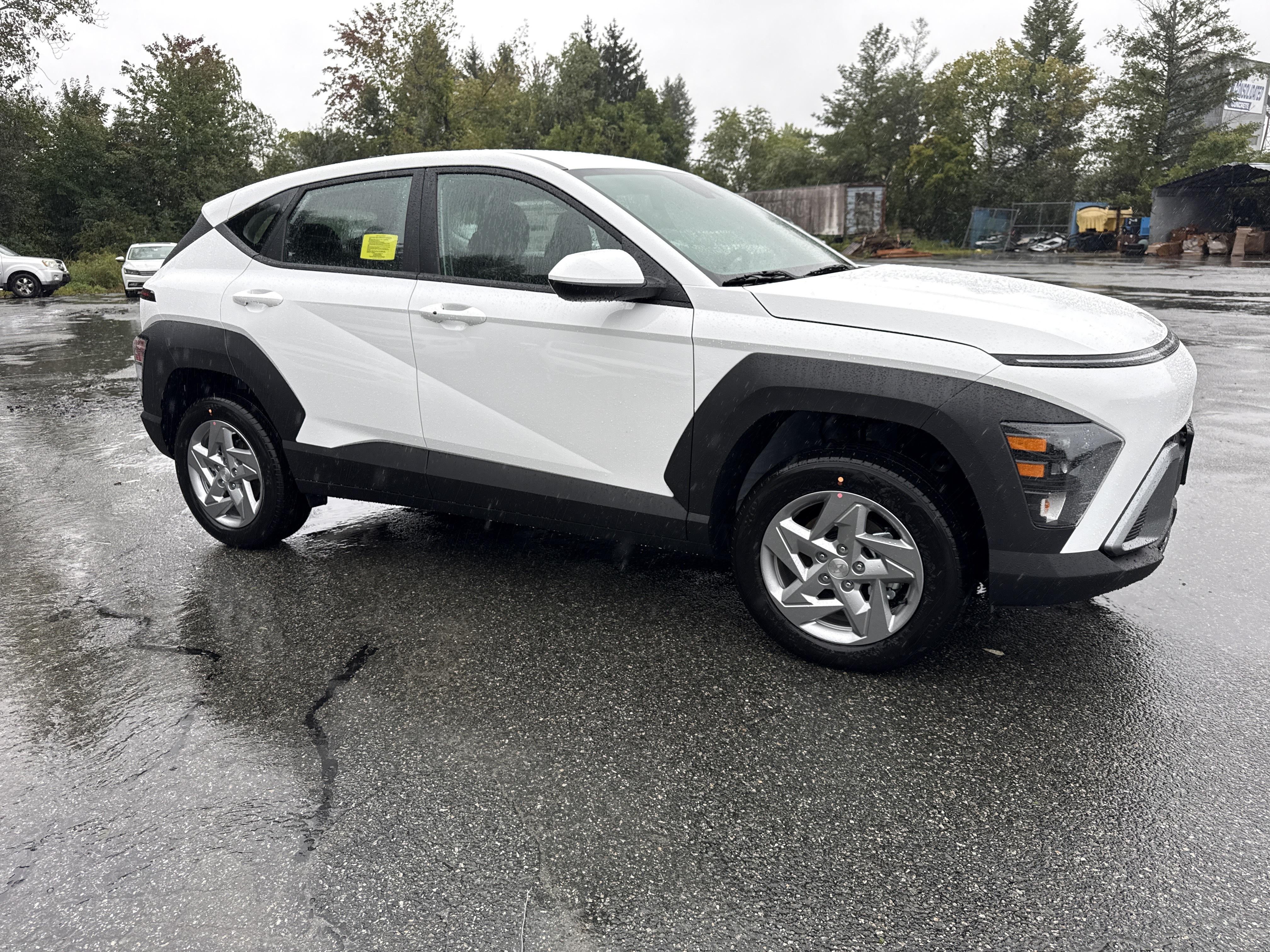 2027 Hyundai KONA SE