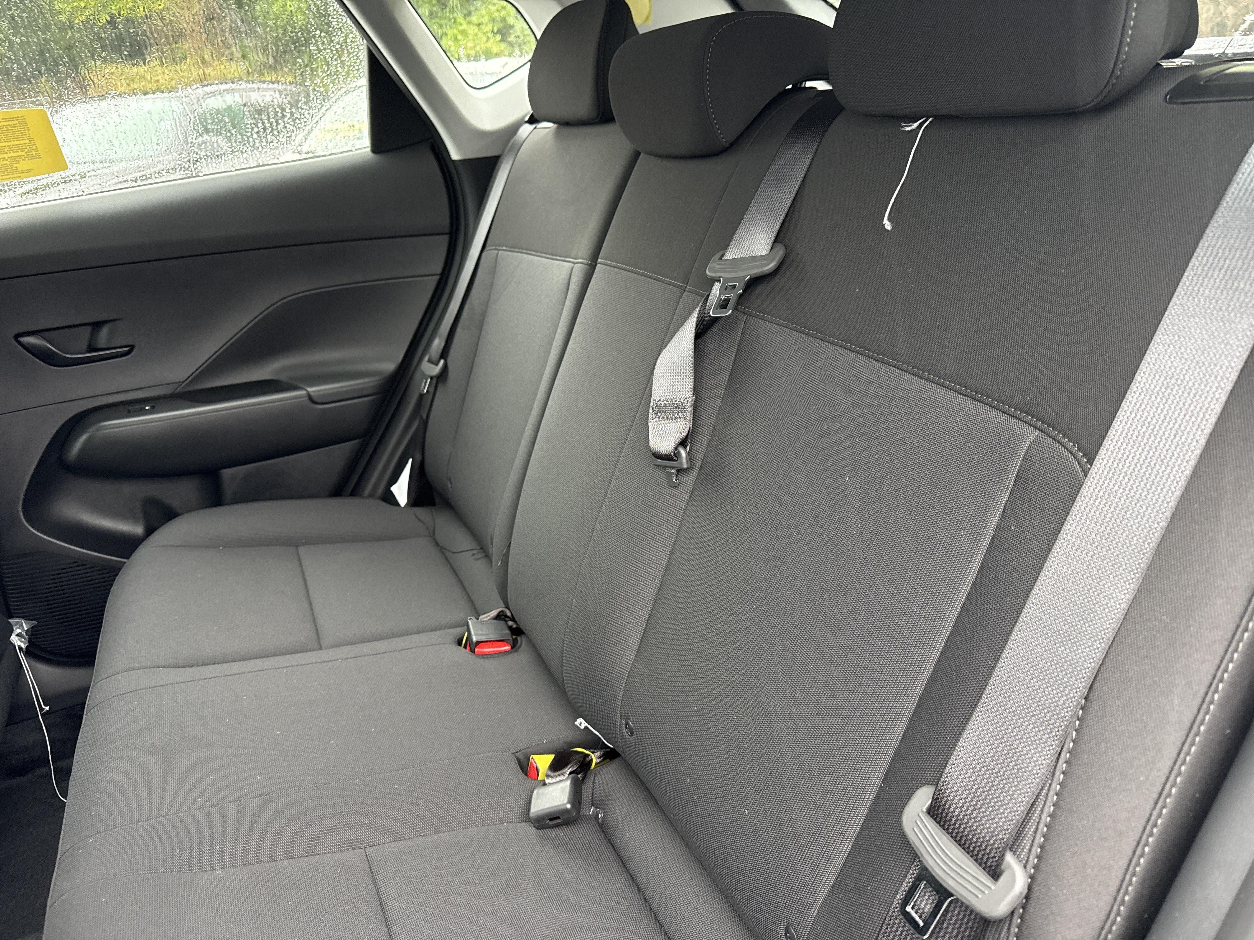 2027 Hyundai KONA SE