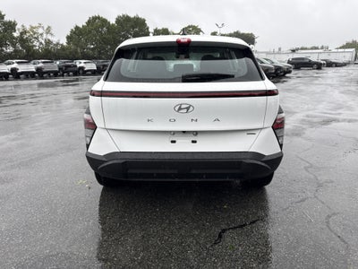 2027 Hyundai KONA SE
