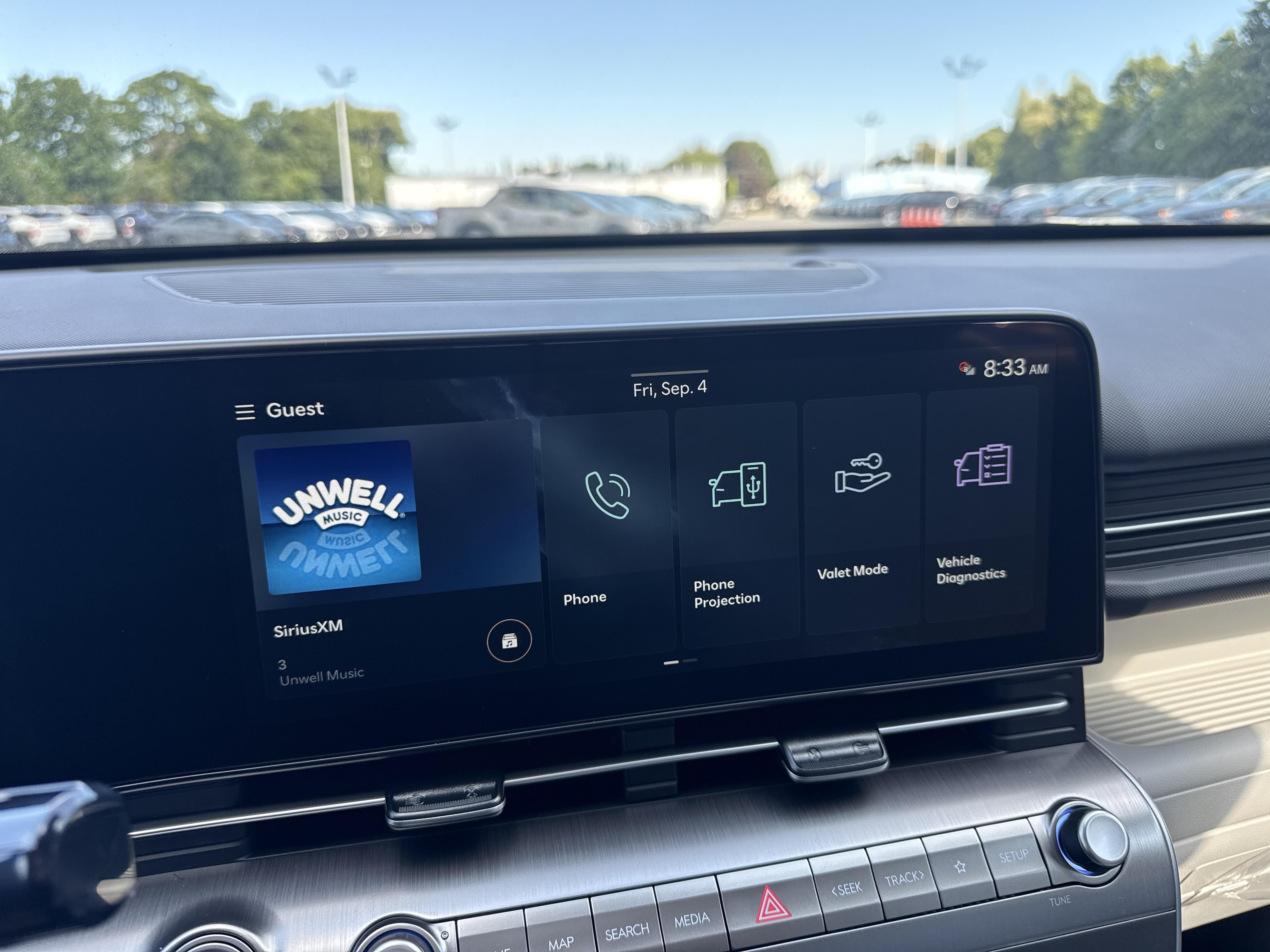 2027 Hyundai KONA SE