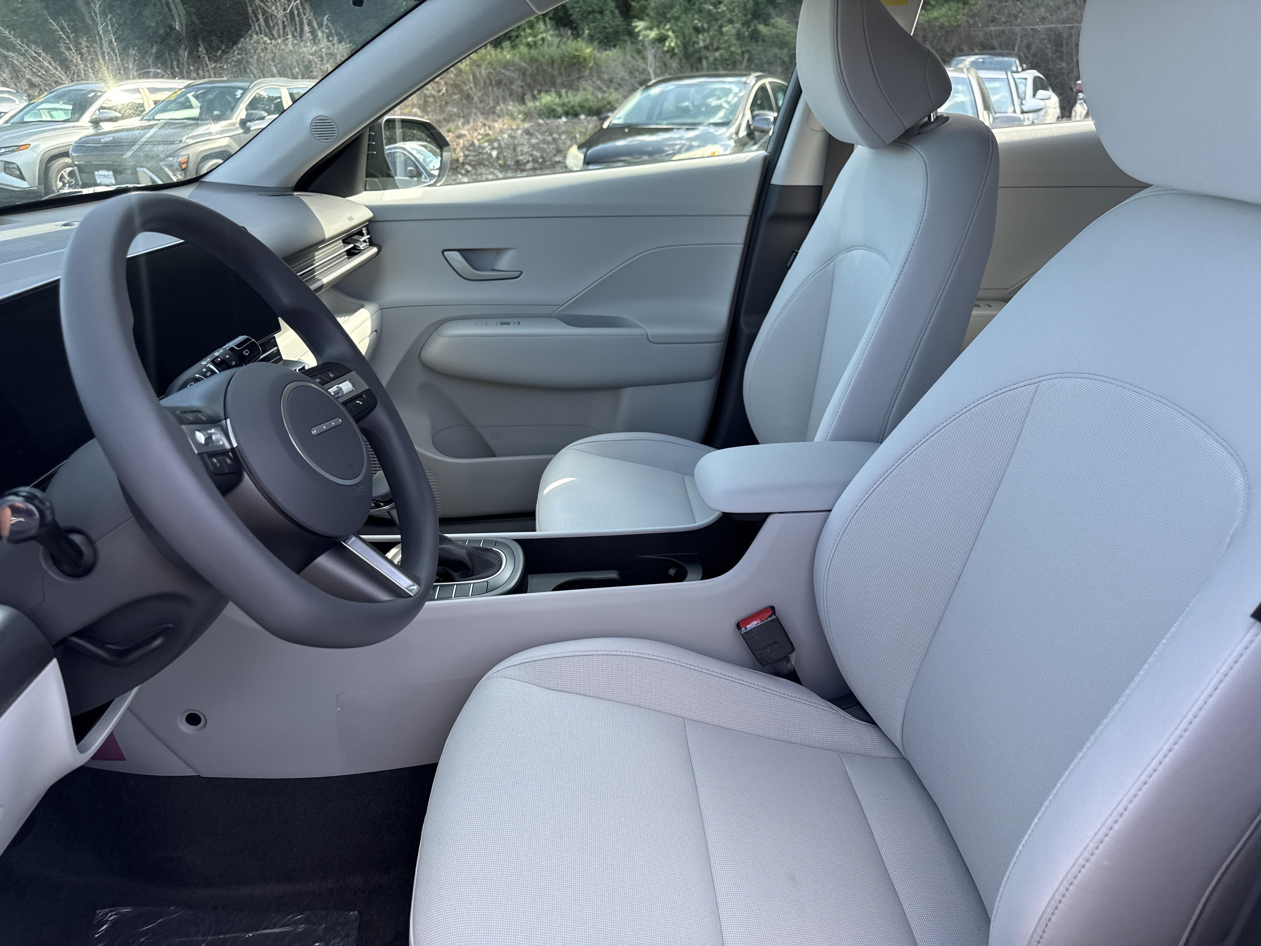 2027 Hyundai KONA SE